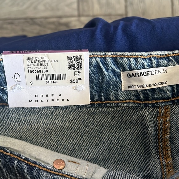 Jeans - Picture 3 of 3